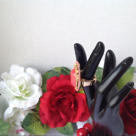 Teardrop Multi-Color Boho Style Statement Ring - Picture 7 of 11